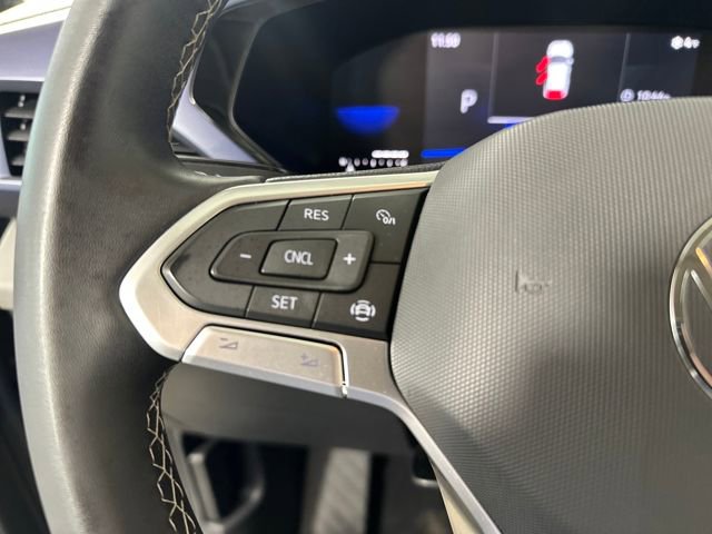 Used 2022 Volkswagen Taos SE image 16