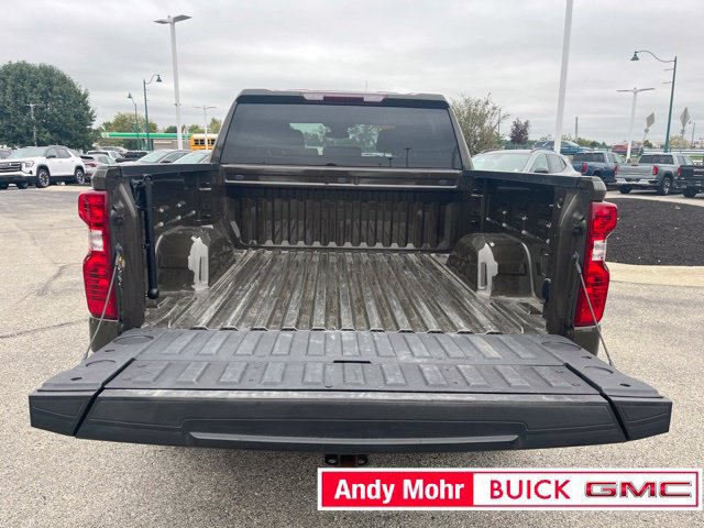 Used 2023 Chevrolet Silverado 1500 LT AWD/4WD image 14