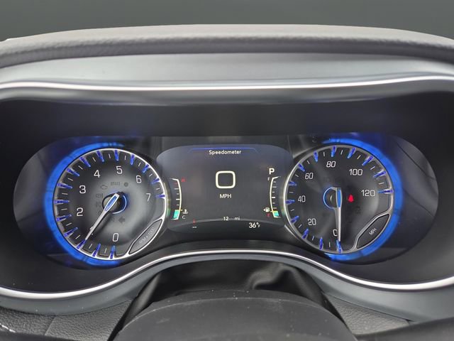 New 2026 Chrysler Pacifica Limited w/ Trailer Tow Group image 19