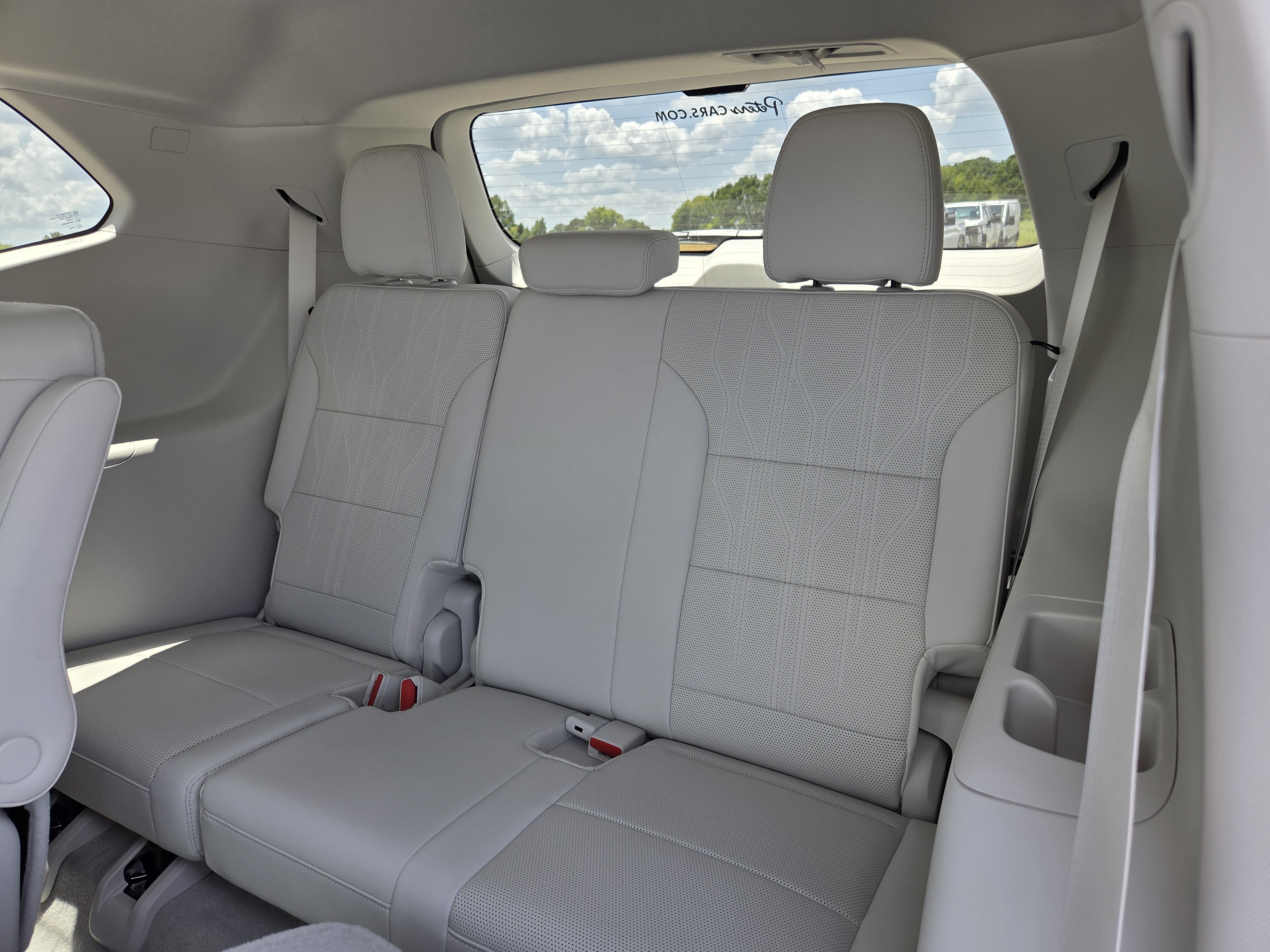 New 2027 Buick Enclave Avenir FWD image 28