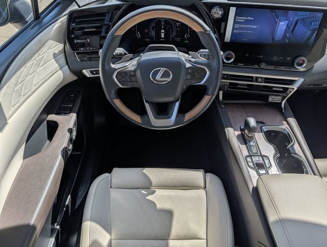 Used 2024 Lexus RX 350 350h Luxury w/ Convenience Package image 12