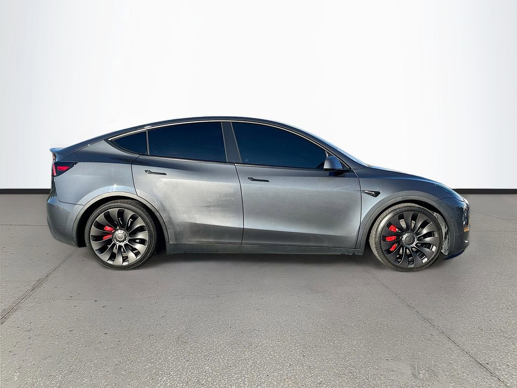 Used 2022 Tesla Model Y Performance image 8