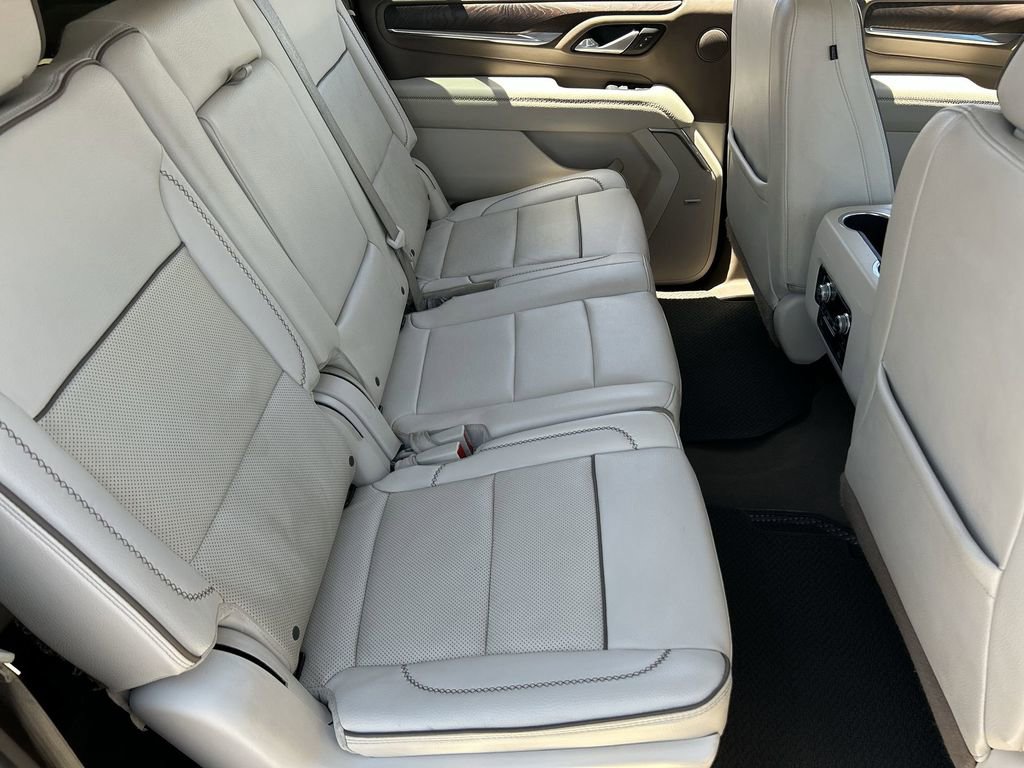 Used 2023 GMC Yukon XL Denali w/ Max Trailering Package RWD image 28