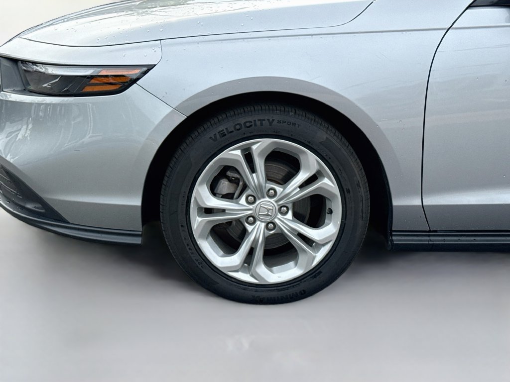 Used 2023 Honda Accord LX image 39