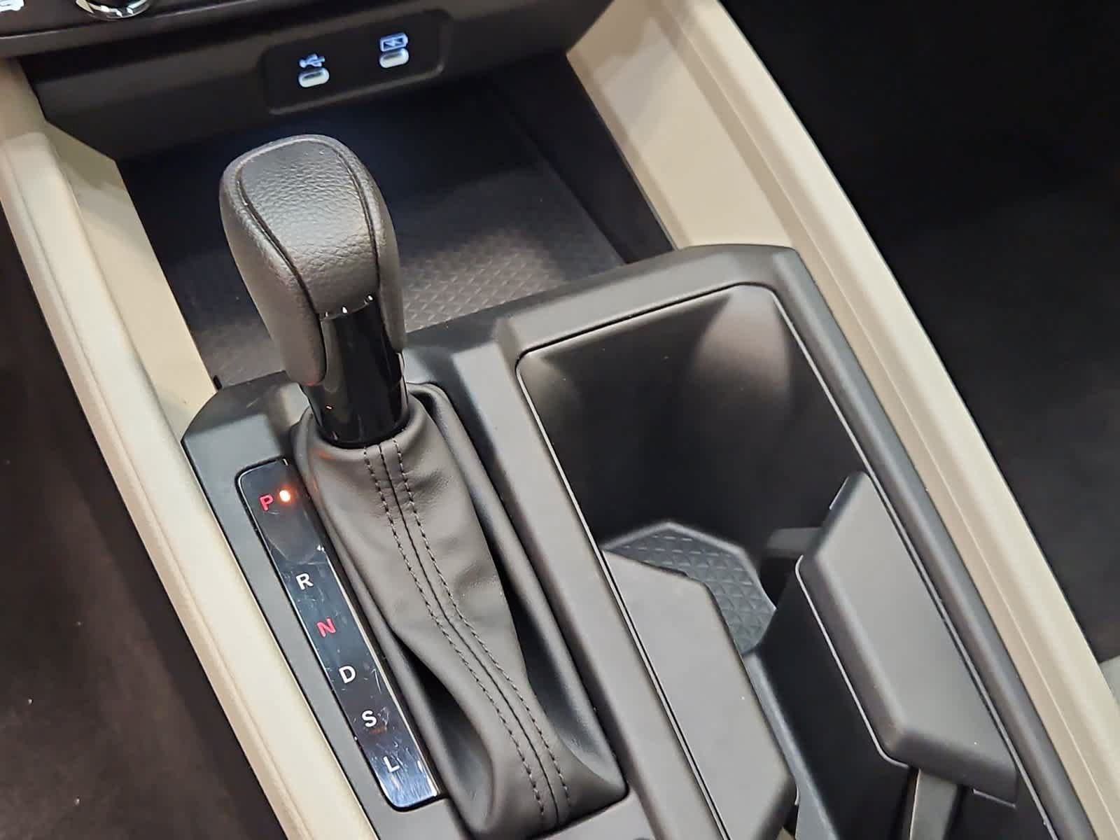 Certified 2024 Honda Accord EX image 9