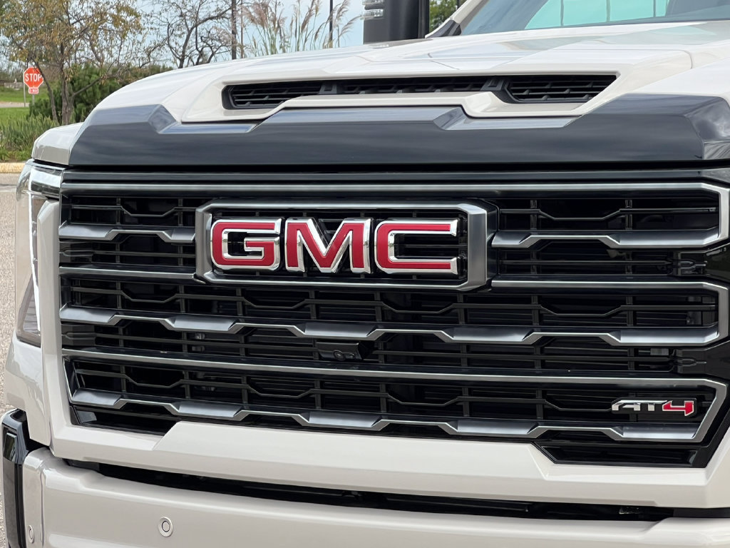 New 2026 GMC Sierra 2500 AT4 w/ AT4 Premium Plus Package AWD/4WD image 53