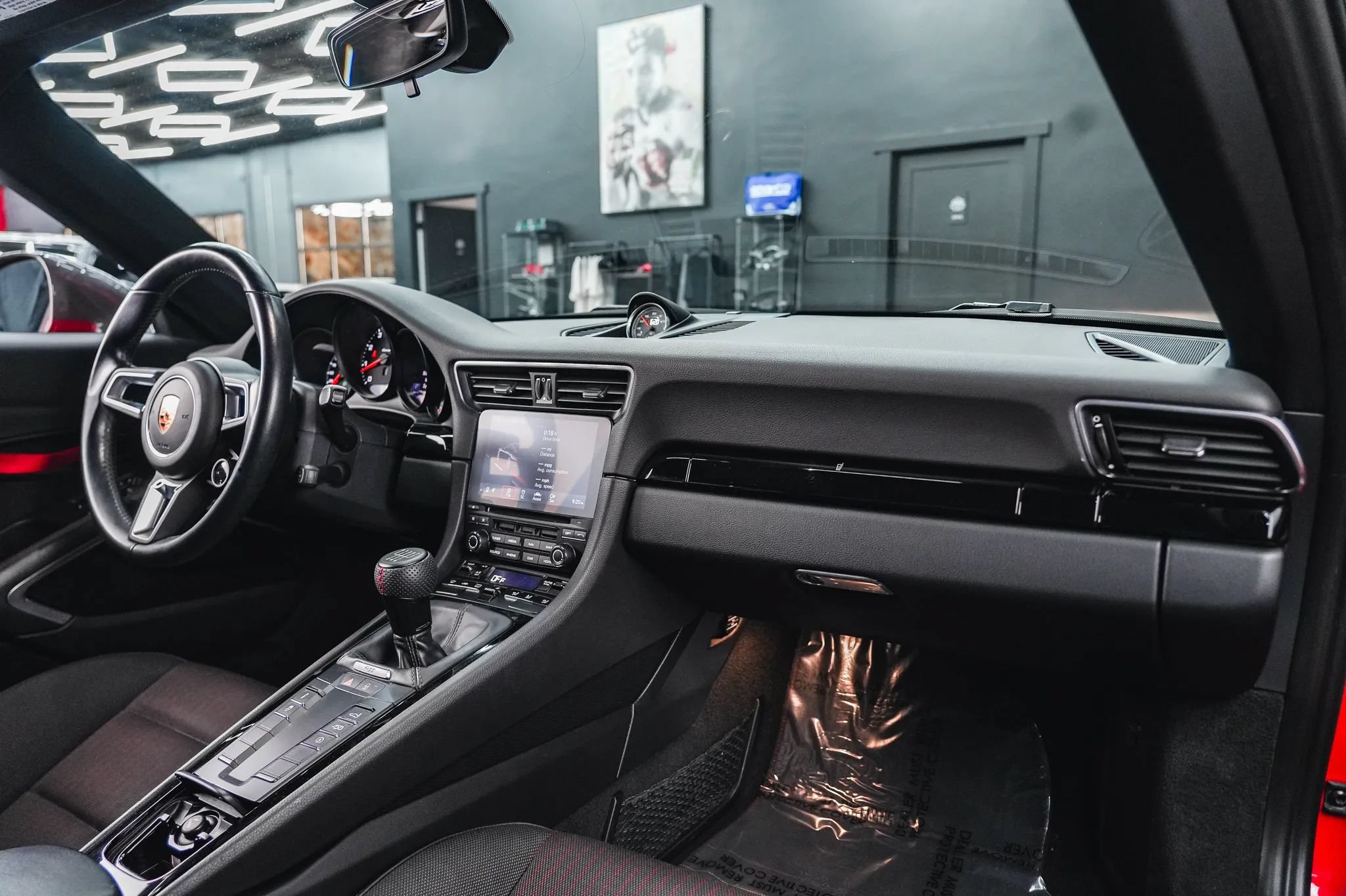 Used 2018 Porsche 911 Carrera T RWD image 44