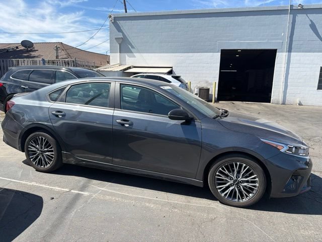 Used 2023 Kia Forte GT-Line w/ GT-Line Technology Package FWD image 4