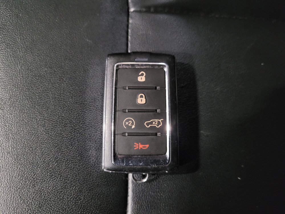 Used 2022 Jeep Grand Cherokee L Limited image 32