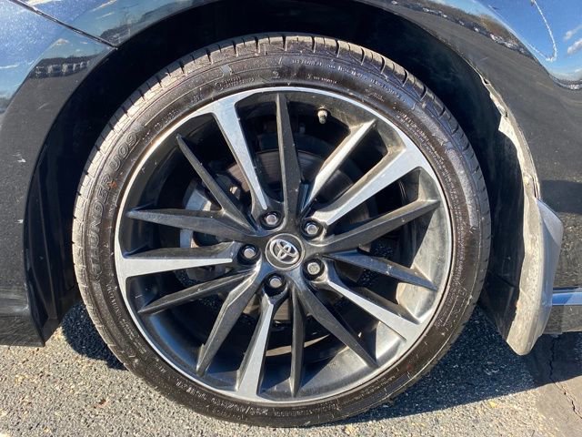 Used 2018 Toyota Camry XSE image 21