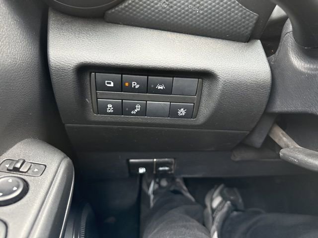 Used 2022 Nissan Kicks S image 23