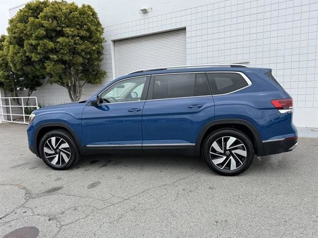 New 2025 Volkswagen Atlas SEL image 3