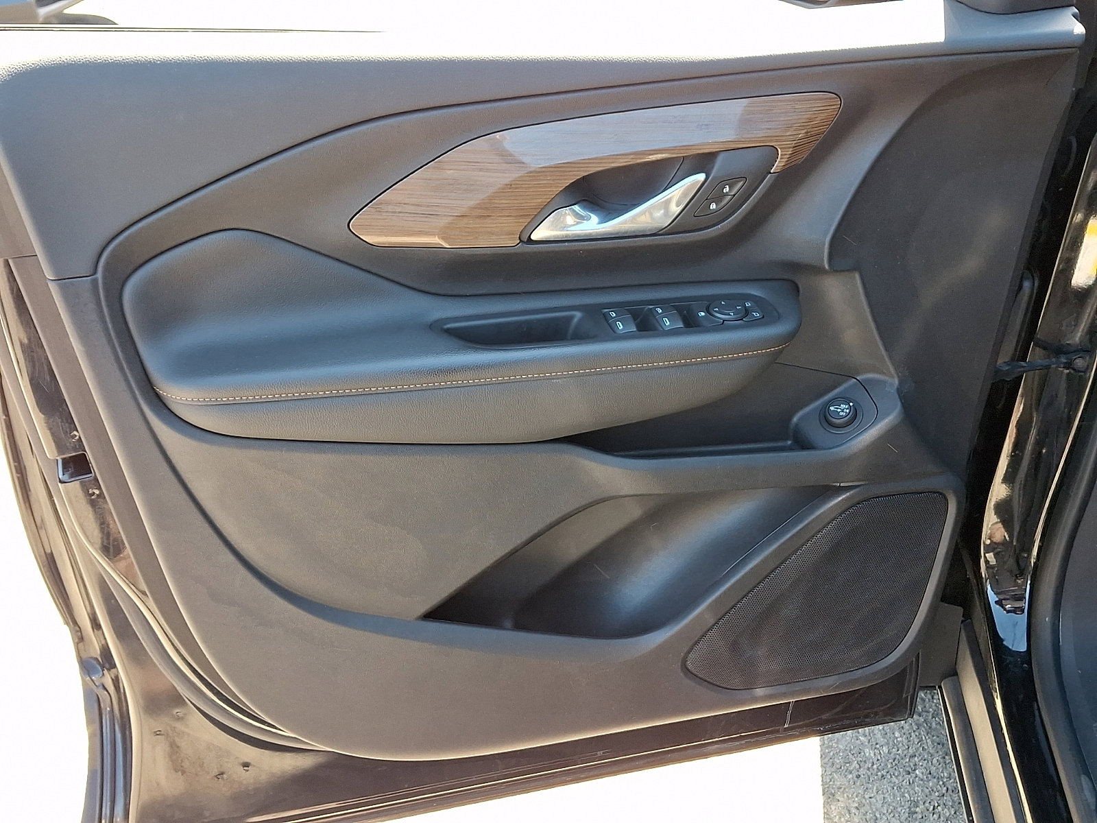 Used 2019 GMC Terrain SLE w/ Driver Convenience Package image 12