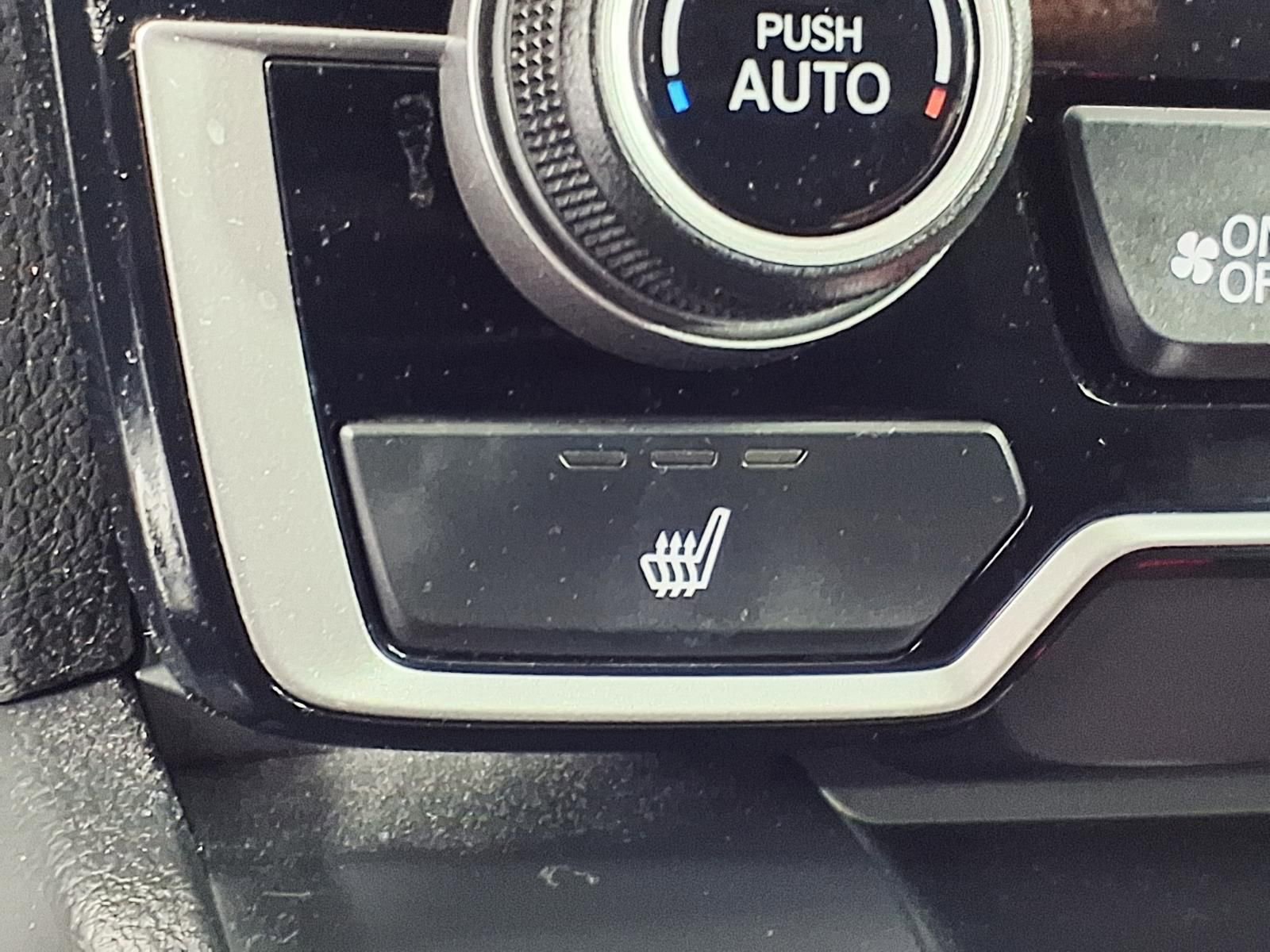 Used 2022 Honda CR-V Touring image 19