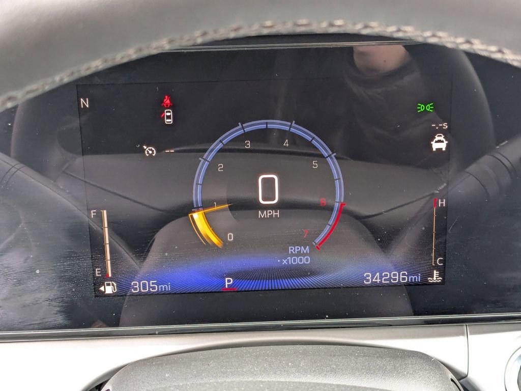 Used 2025 Chevrolet Trax LT w/ LT Convenience Package image 19