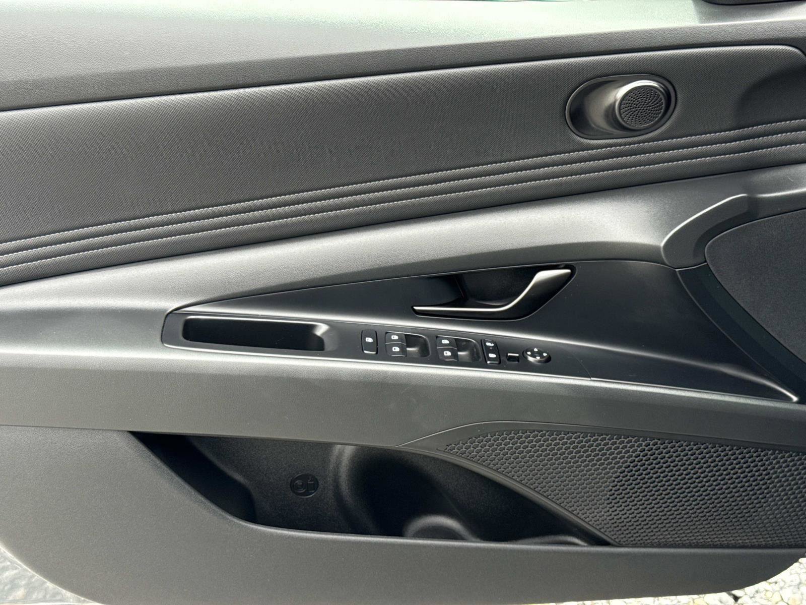 New 2026 Hyundai Elantra Sport w/ Cargo Package FWD image 8