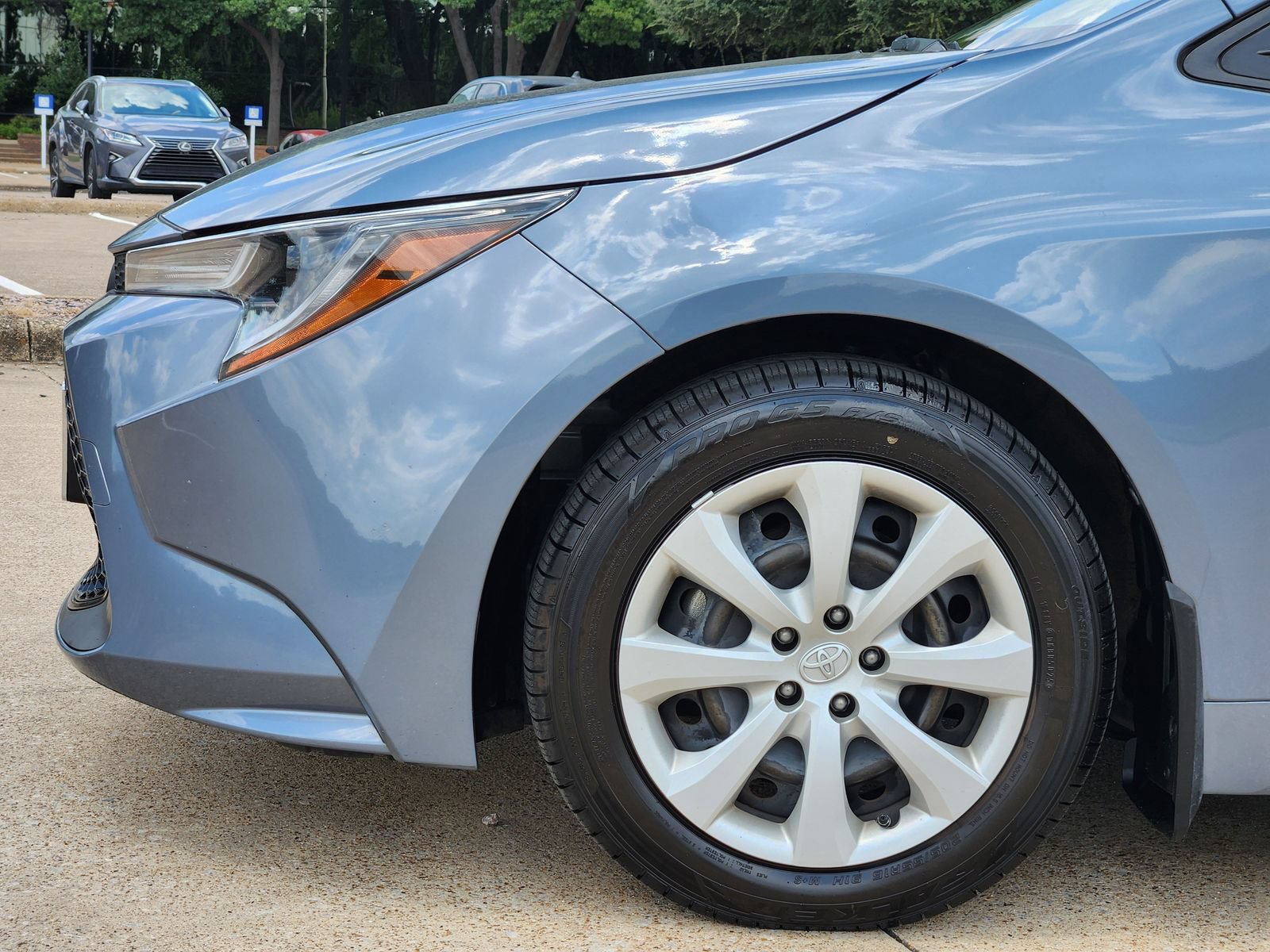 Used 2022 Toyota Corolla LE FWD image 8