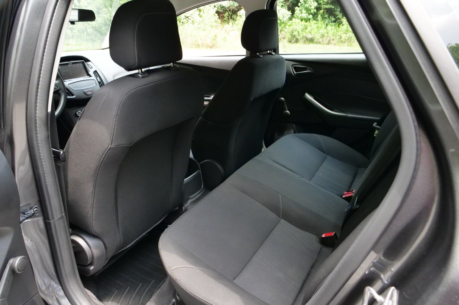 Used 2018 Ford Focus S FWD image 19