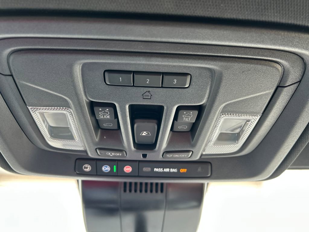 Certified 2025 Chevrolet Silverado 2500 High Country w/ Technology Package image 29