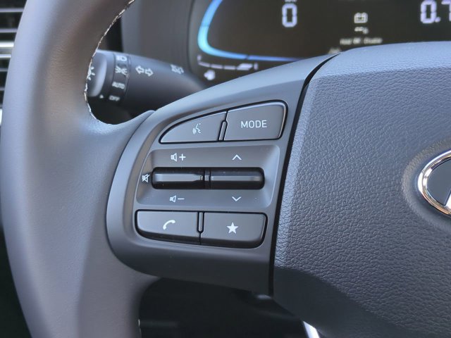 New 2026 Hyundai Venue SEL FWD image 24