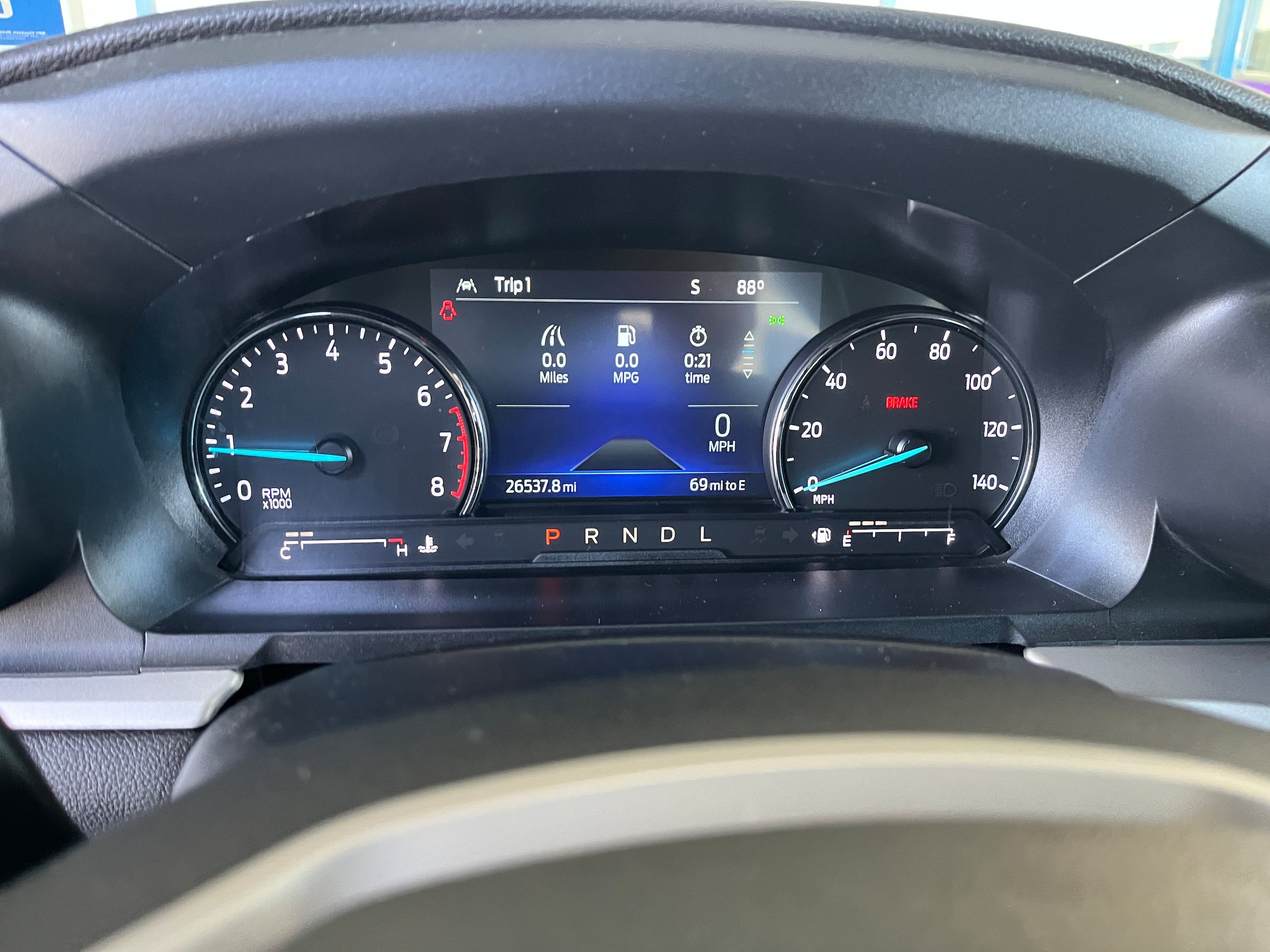 Certified 2023 Ford Explorer XLT w/ Equipment Group 202A AWD/4WD image 9