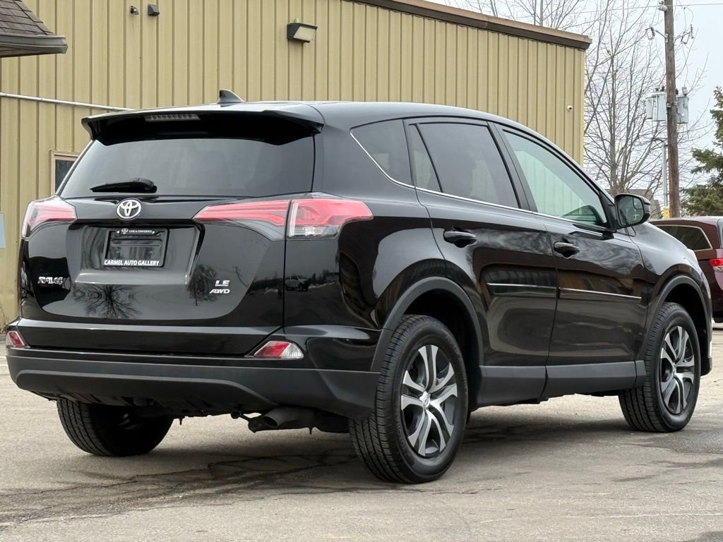 Used 2018 Toyota RAV4 LE w/ All Weather Liner Package image 5