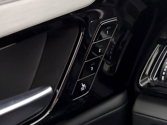 Used 2024 Acura MDX FWD image 29