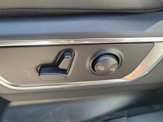 New 2027 RAM 1500 Laramie w/ Night Edition AWD/4WD image 13