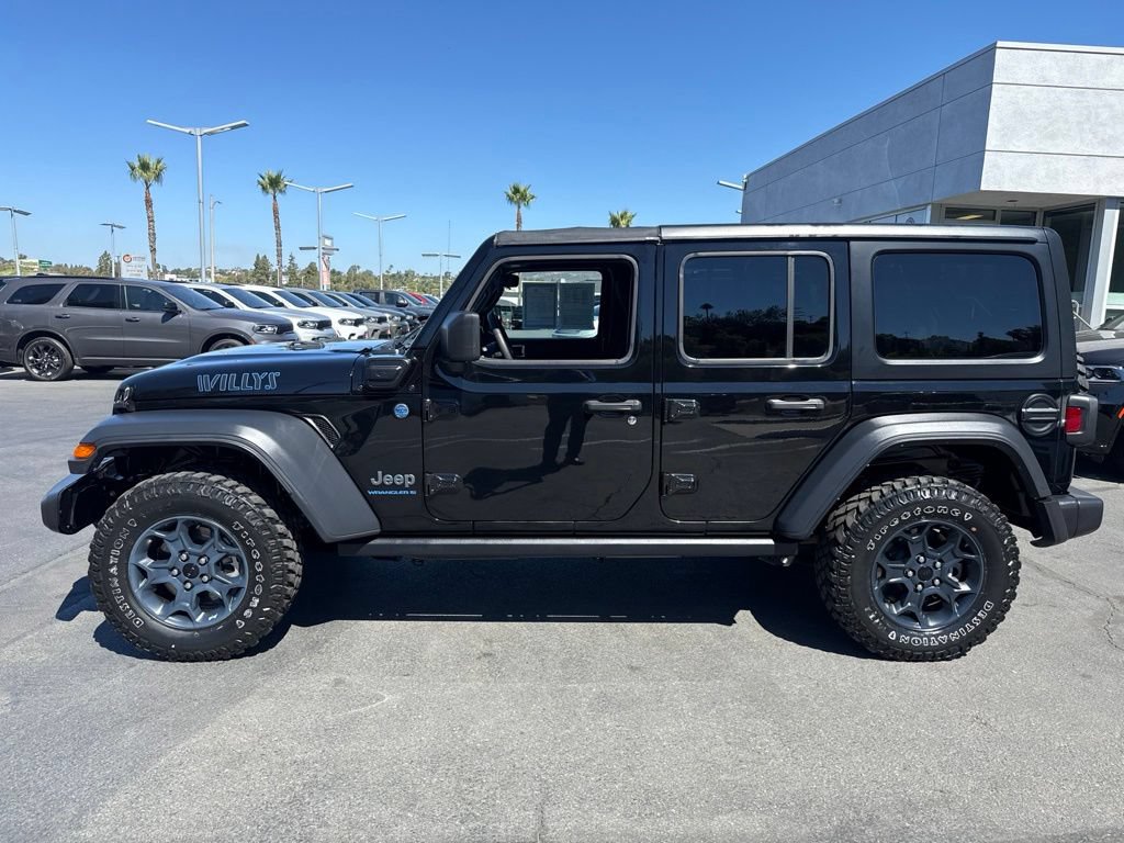 Used 2023 Jeep Wrangler Unlimited AWD/4WD image 4