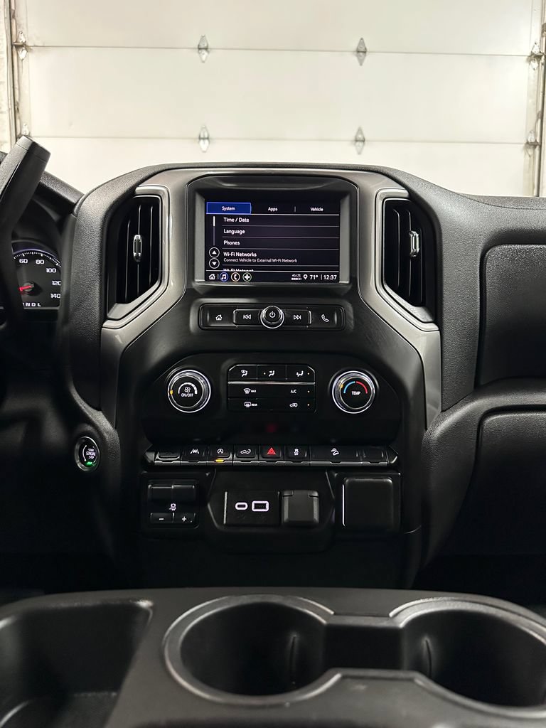 Used 2025 Chevrolet Silverado 1500 Custom Trail Boss AWD/4WD image 23