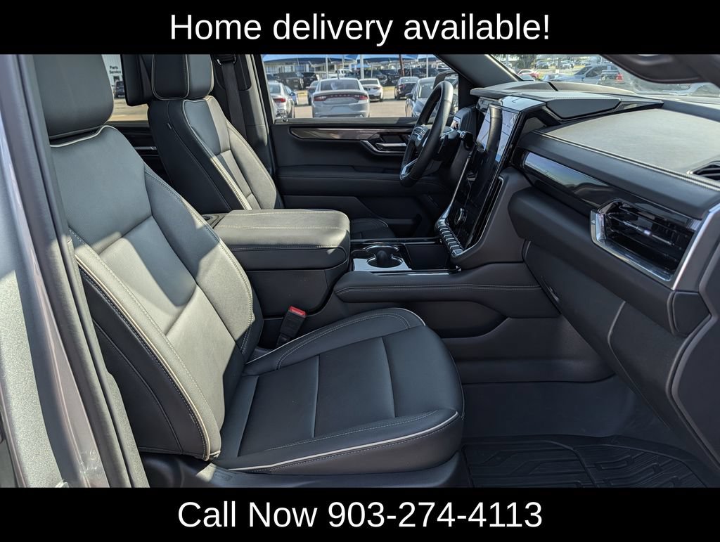 Used 2025 GMC Yukon Elevation w/ Elevation Premium Package AWD/4WD image 38