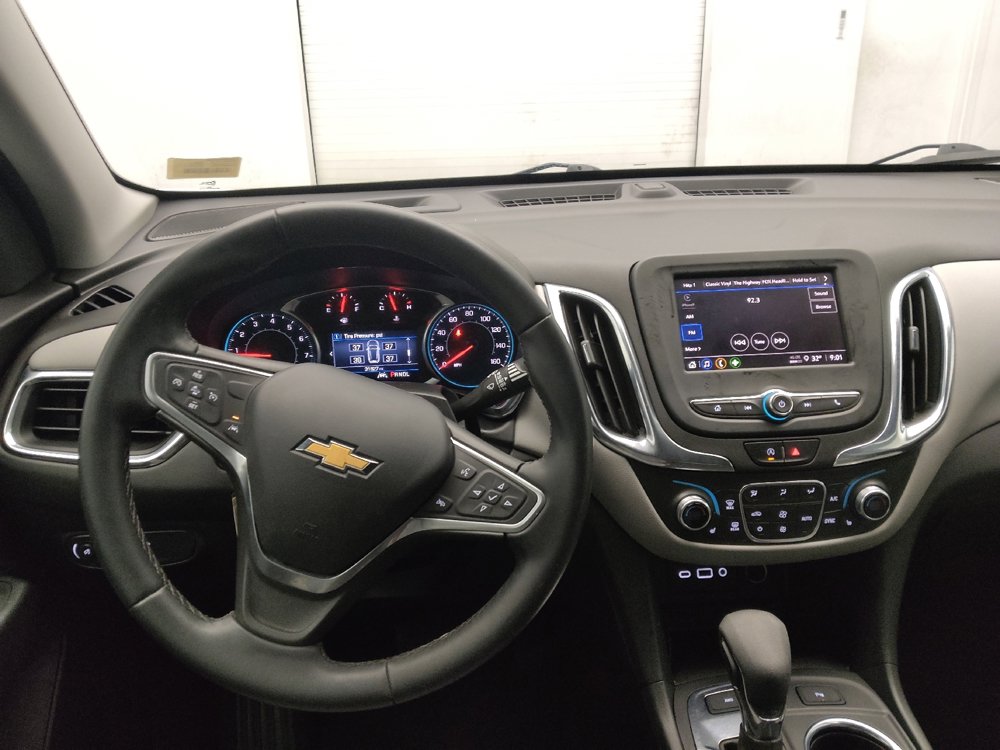 Used 2023 Chevrolet Equinox LT w/ Driver Convenience Package image 22