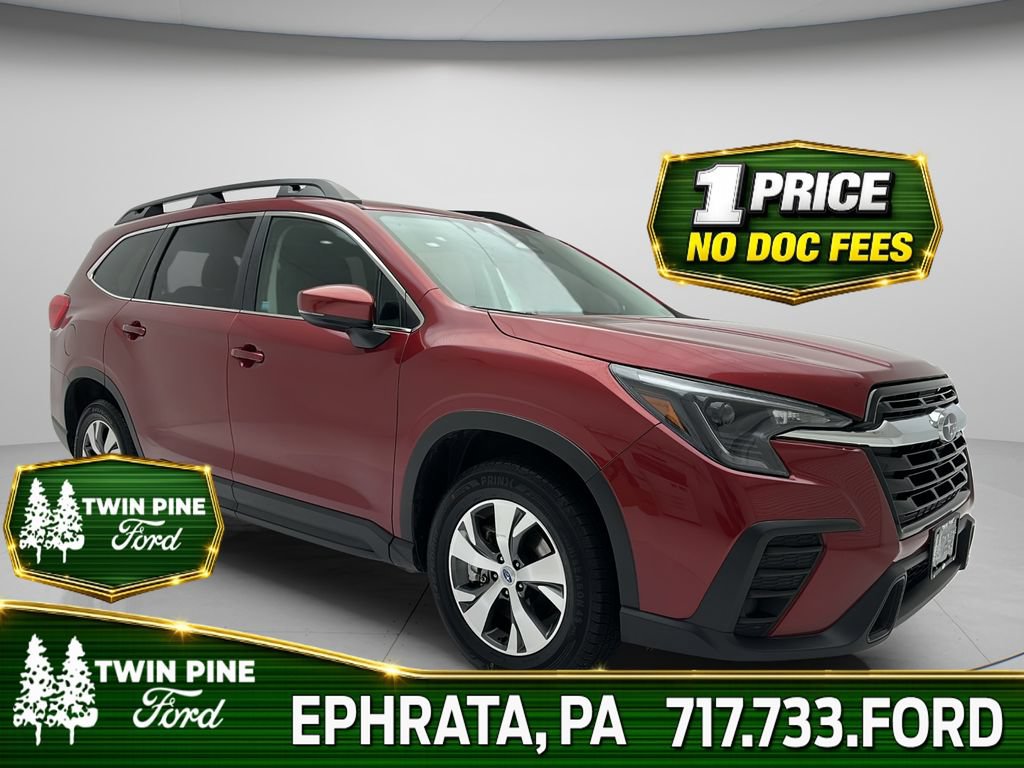 Used 2025 Subaru Ascent Premium AWD/4WD image 1
