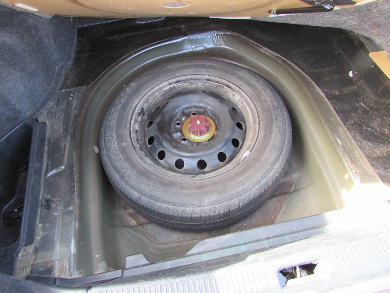 Used 2001 Toyota Avalon XLS FWD image 30