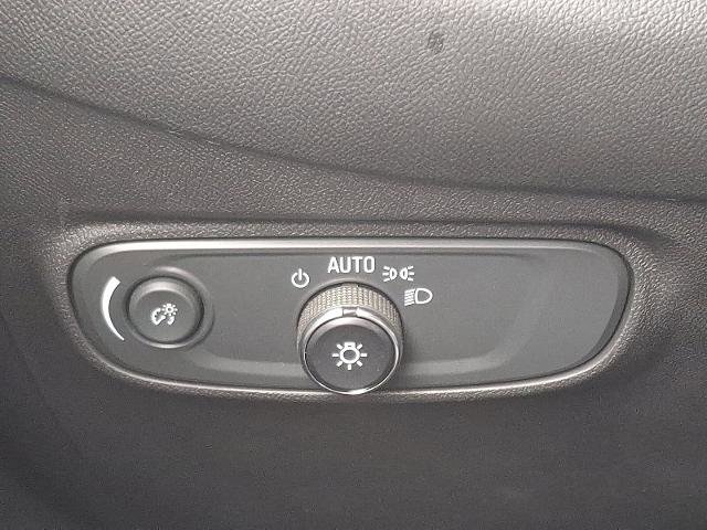 Certified 2022 Chevrolet Equinox LS image 21