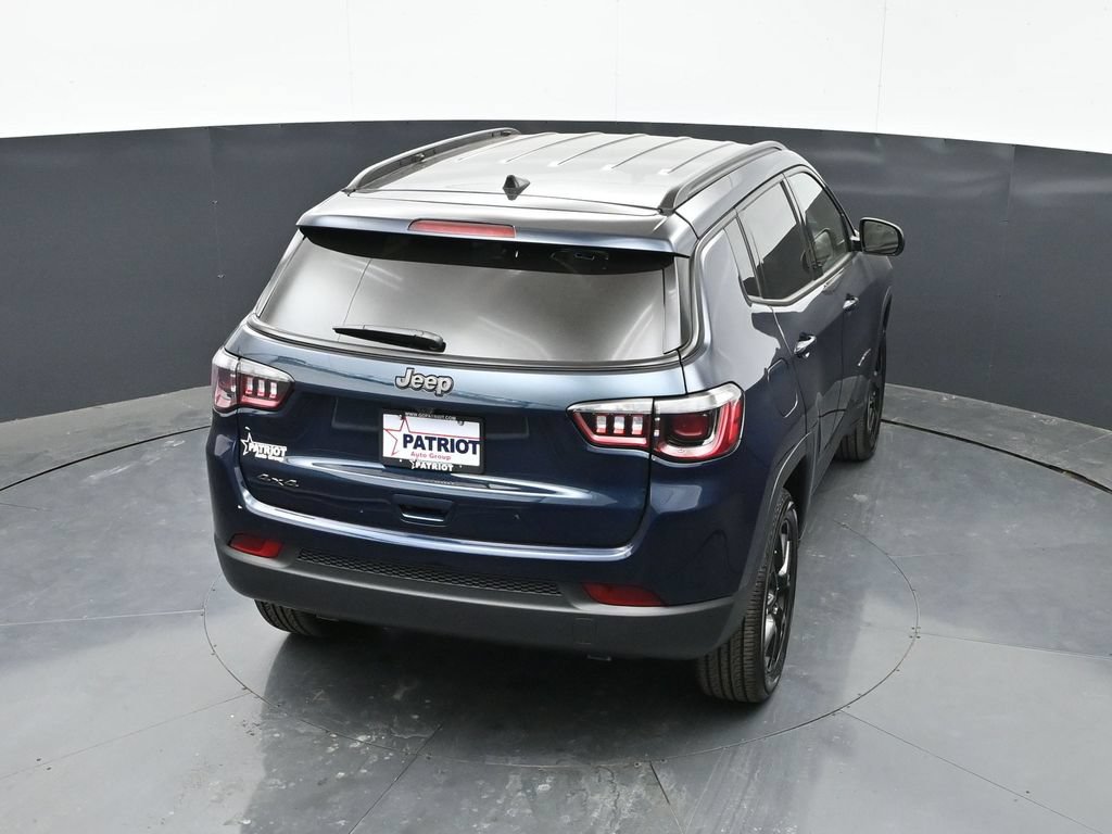 New 2026 Jeep Compass Latitude AWD/4WD image 33