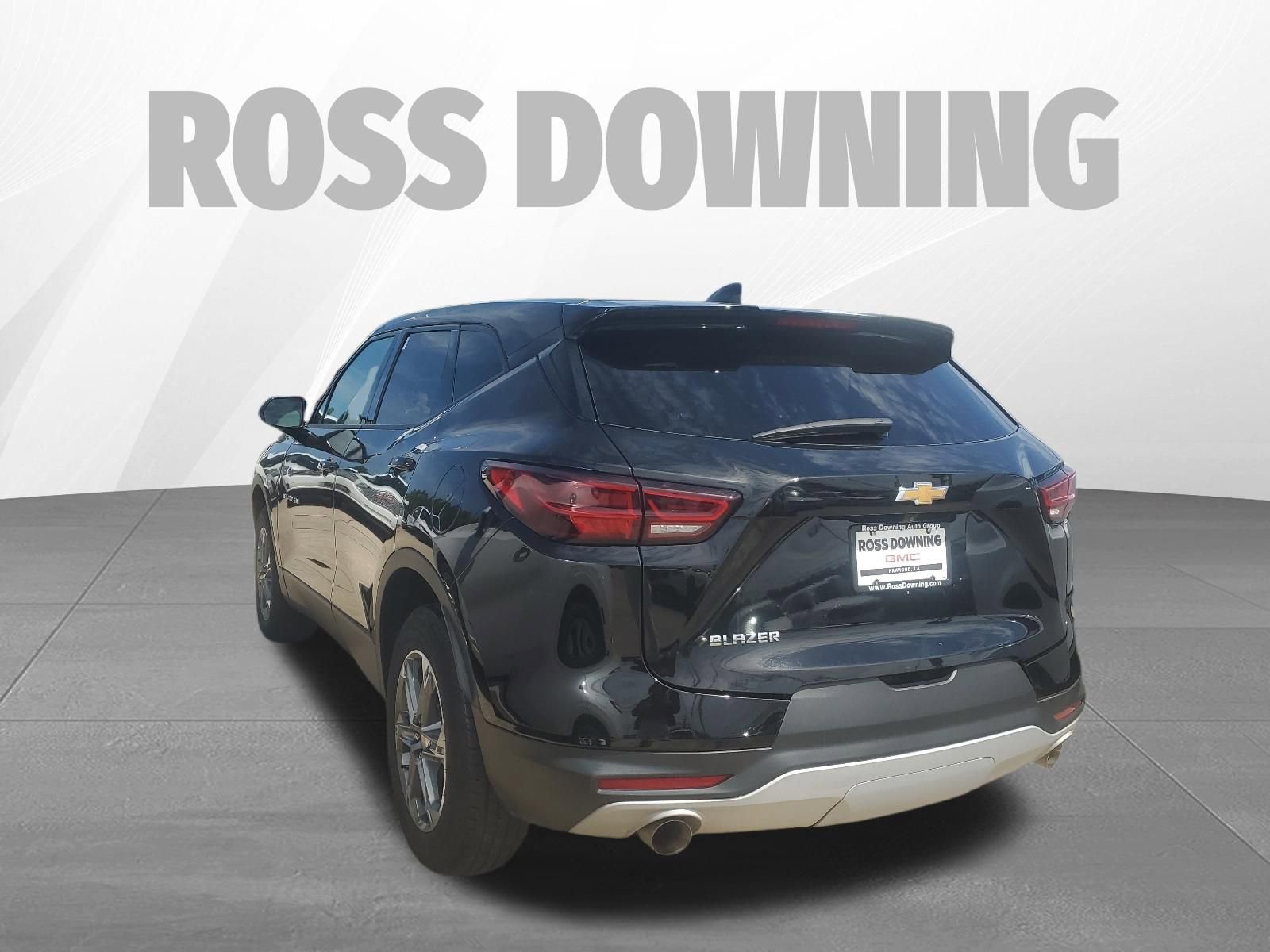 Used 2025 Chevrolet Blazer LT FWD image 6