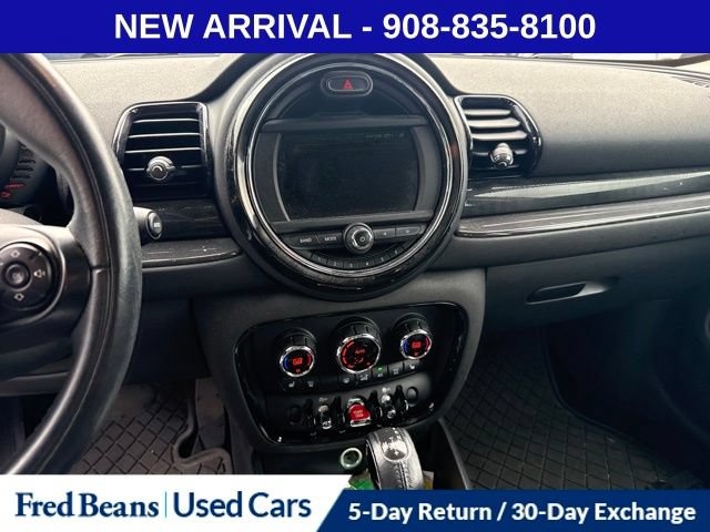Used 2016 MINI Cooper Clubman FWD image 13