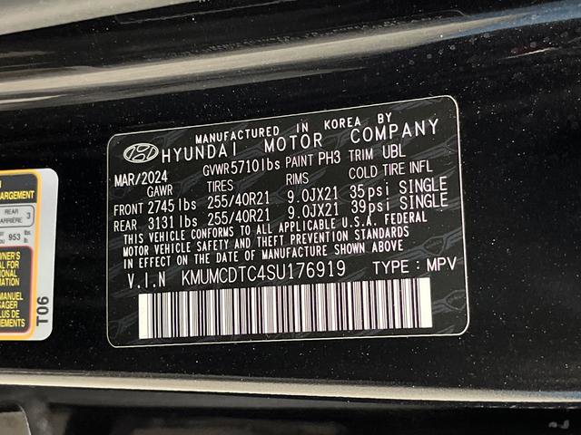 Used 2025 Genesis GV70 3.5T Sport w/ Sport Advanced Package image 39