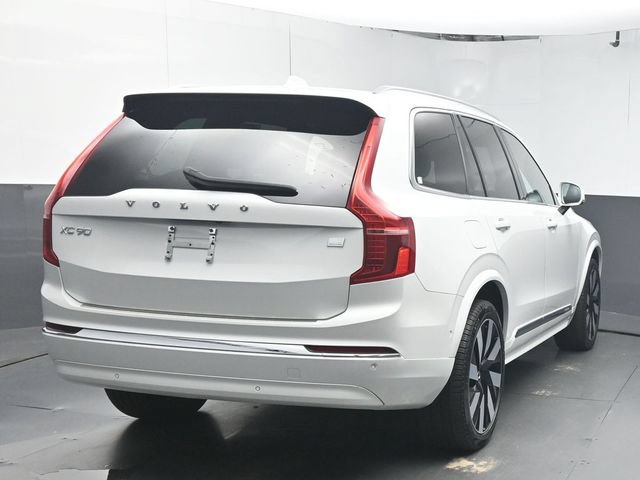 Used 2024 Volvo XC90 T8 Plus w/ Protection Package AWD/4WD image 7