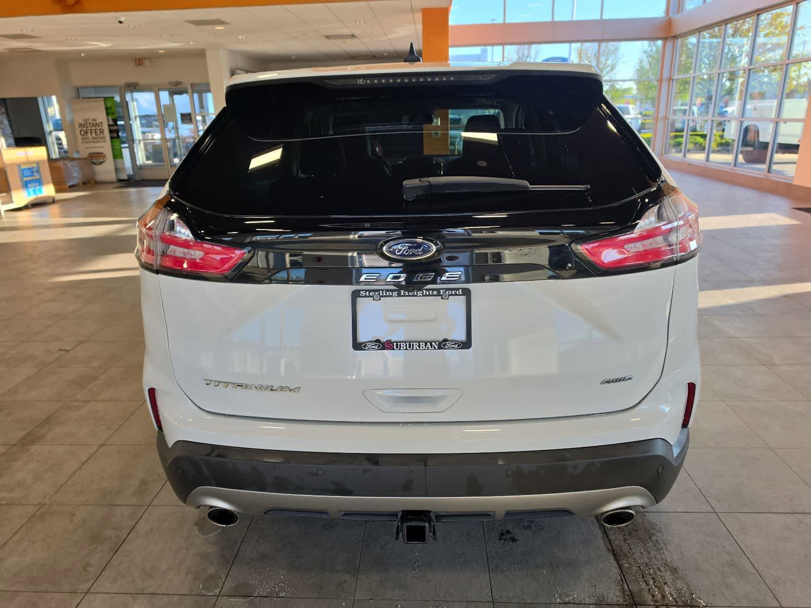 Used 2024 Ford Edge Titanium w/ Equipment Group 301A AWD/4WD image 9