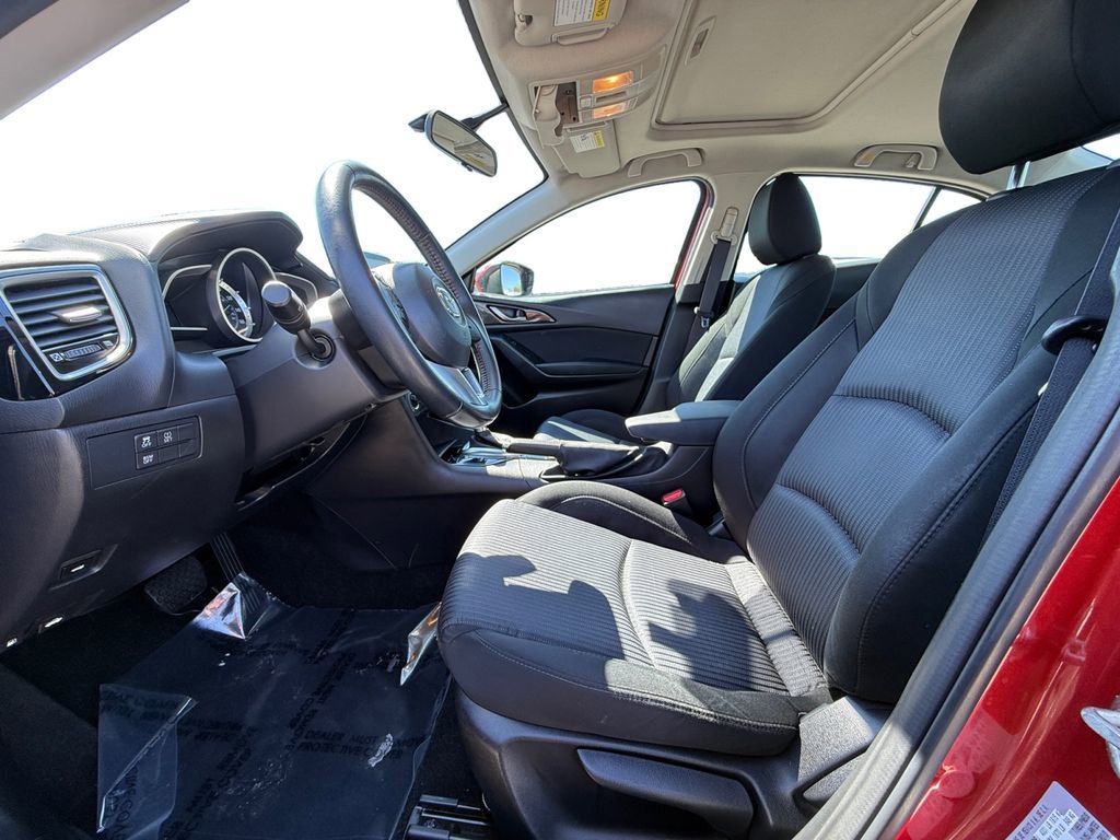 Used 2016 MAZDA MAZDA3 i Touring image 9