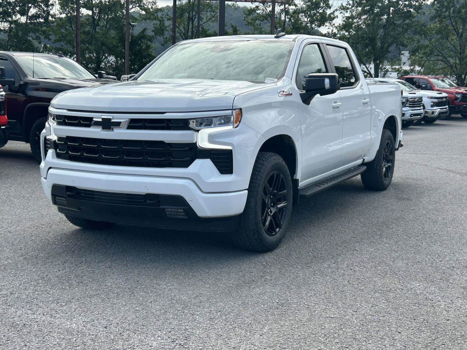 New 2026 Chevrolet Silverado 1500 RST w/ RST All Star Premium Package AWD/4WD image 3