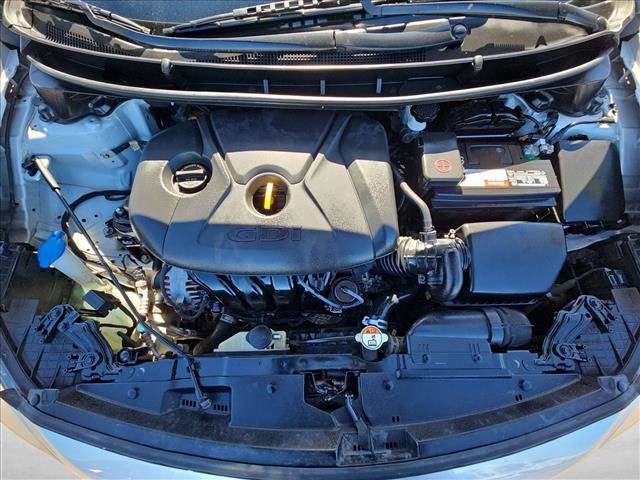 Used 2016 Hyundai Elantra GT w/ Option Group 02 image 27