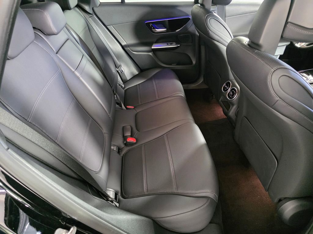 Certified 2025 Mercedes-Benz GLC 300 image 23