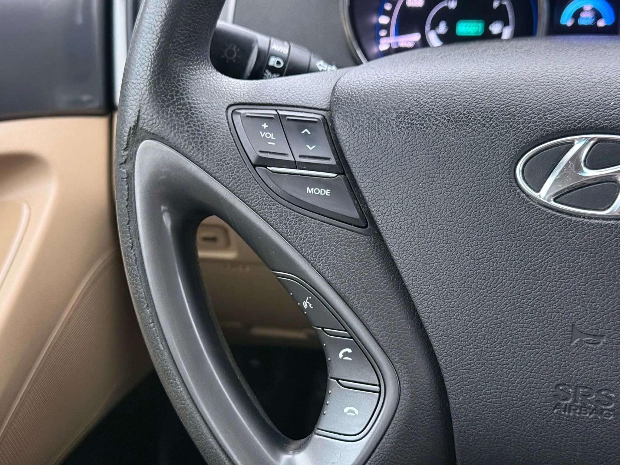 Used 2012 Hyundai Sonata Hybrid w/ Leather Pkg image 36