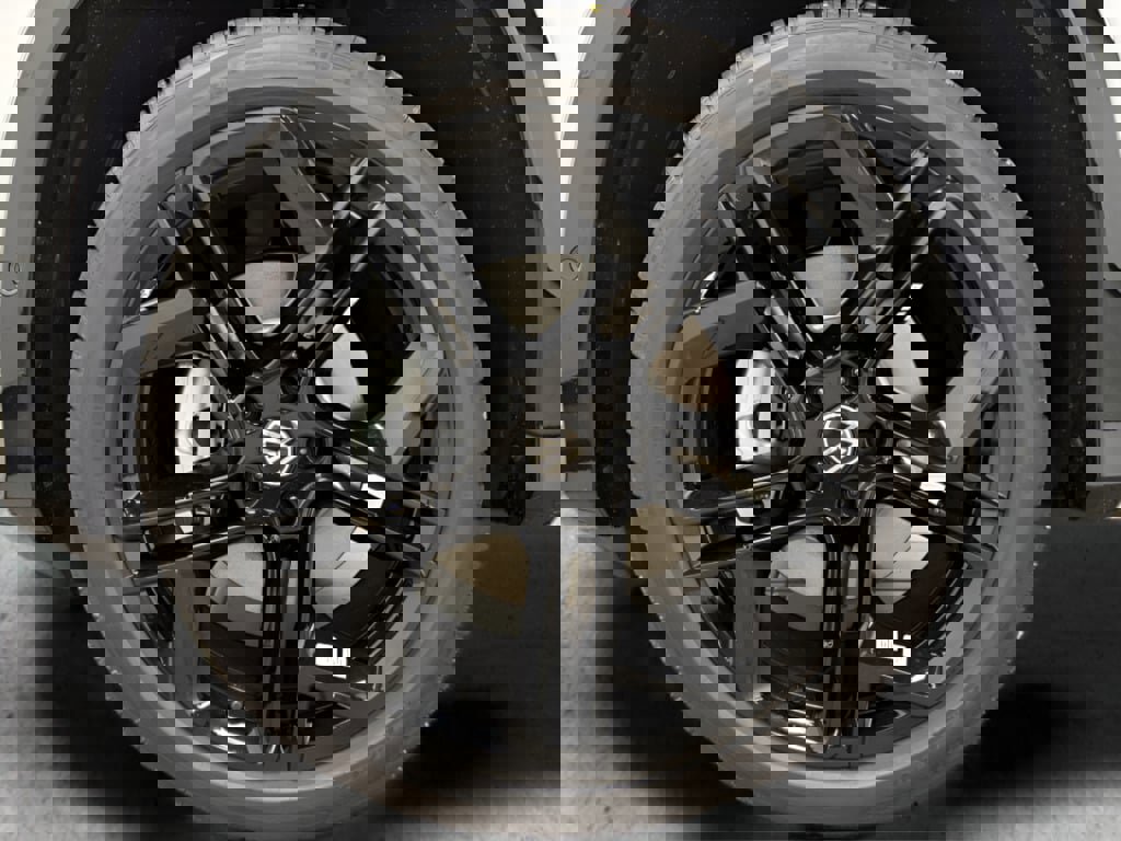 New 2026 Volkswagen Tiguan SE R-Line image 20