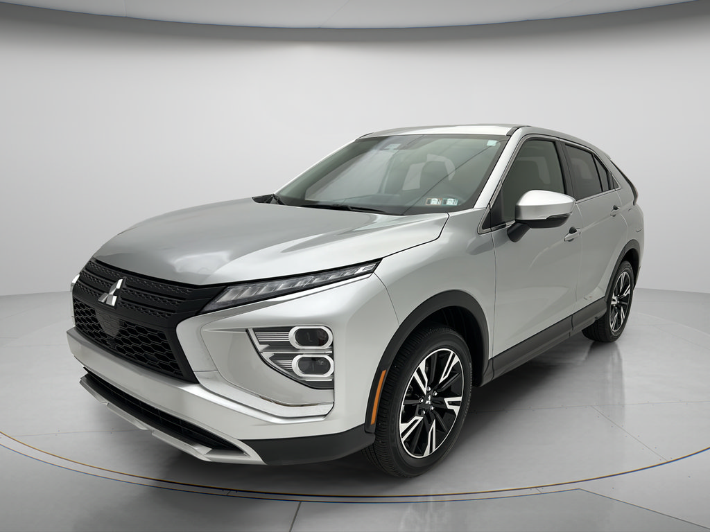 Used 2025 Mitsubishi Eclipse Cross SE AWD/4WD image 3