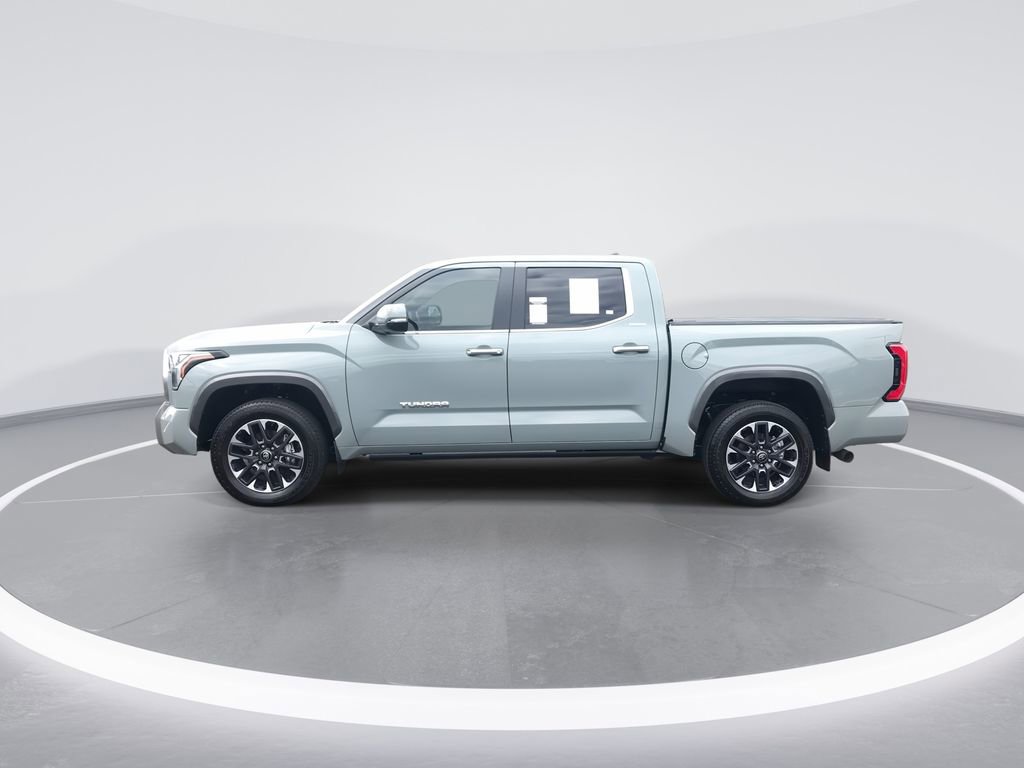 Used 2025 Toyota Tundra Limited AWD/4WD image 5