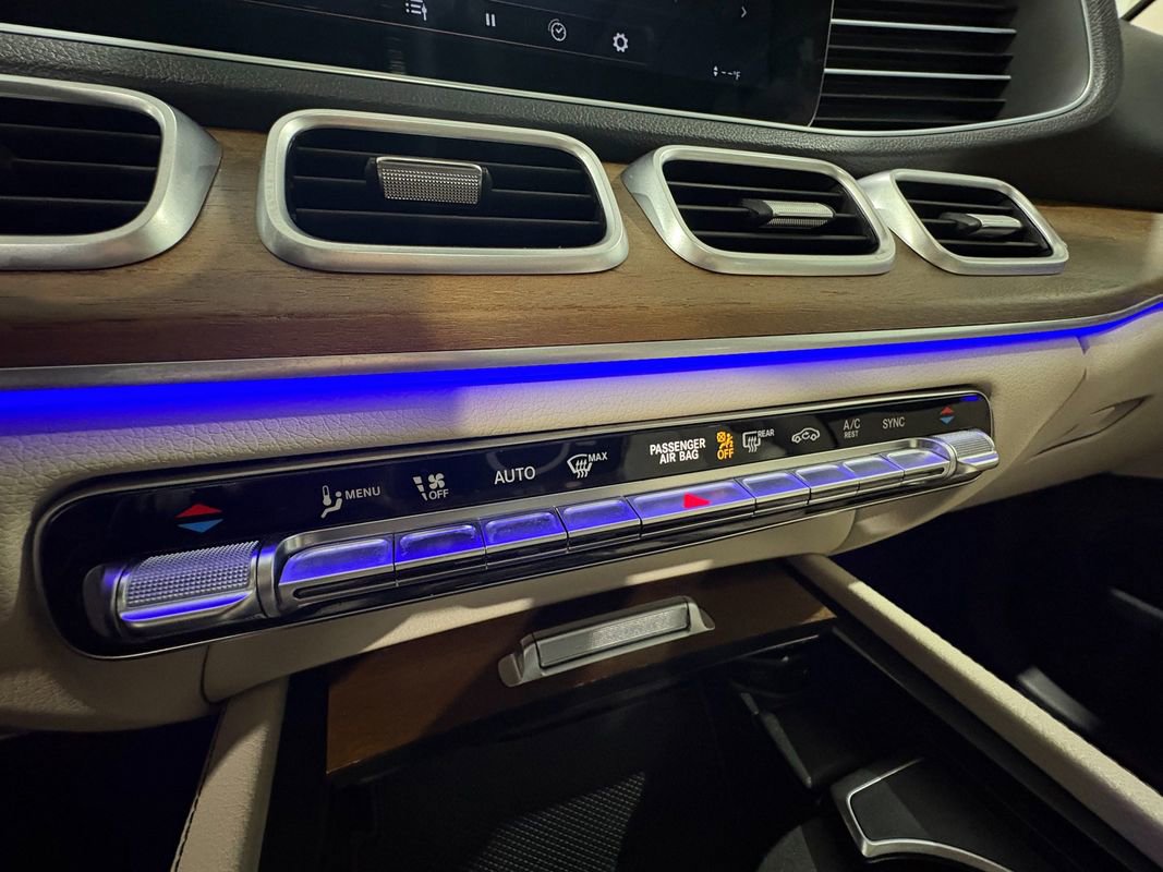 Used 2022 Mercedes-Benz GLE 350 4MATIC w/ Premium Package image 23